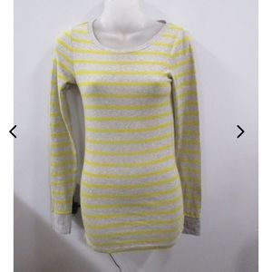 American Eagle Outfitters sz medium long sleeved striped yellow and grey sweater